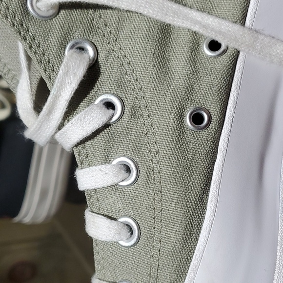 WOMENS ALL STAR CHUCK TAYLOR CONVERSE  LUGGED HIGH TOPS SIZE 7 PLATFORM SHOES - Picture 12 of 12